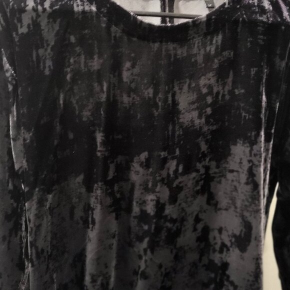 Eileen Fisher Dark Grey Crushed Velvet Blouse Size S/P - Picture 7 of 7